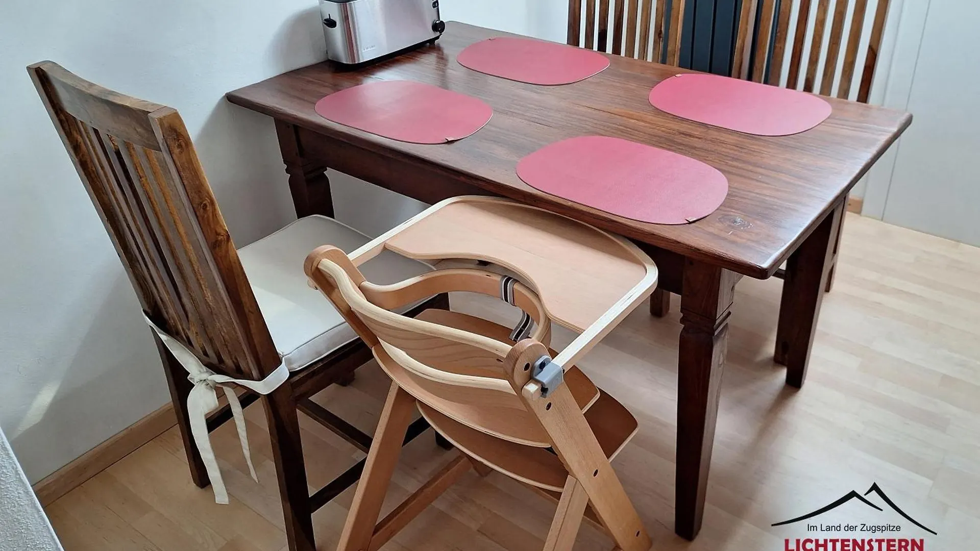 Apartment Lichtenstern 오버라우 0*,  독일